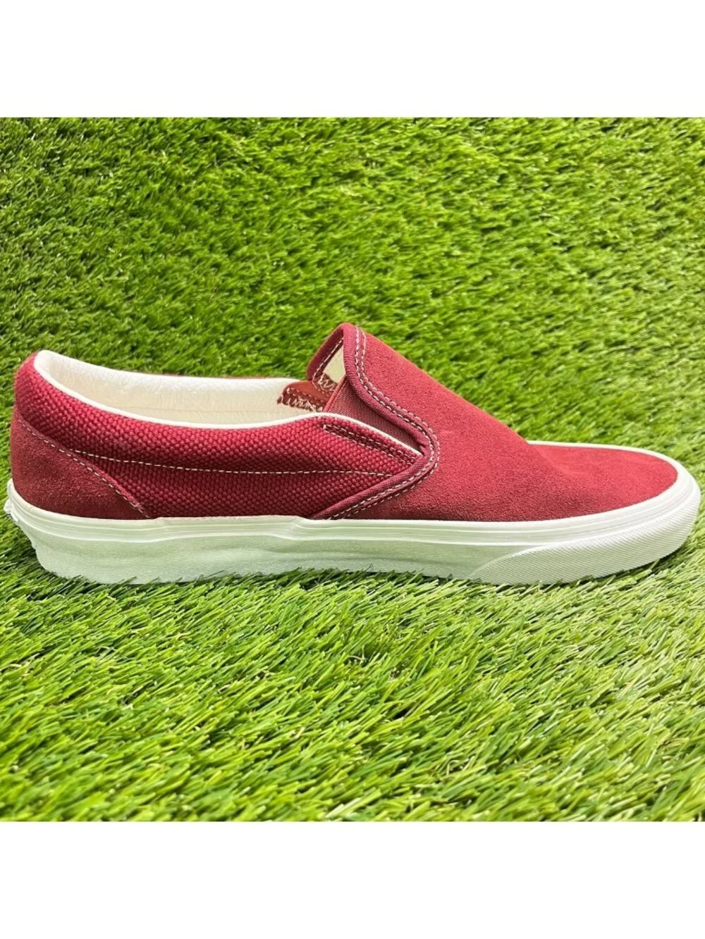 Vans Classic Slip-On Heavy Textures Red Mens Size 10.5 Athletic Shoes Sneakers